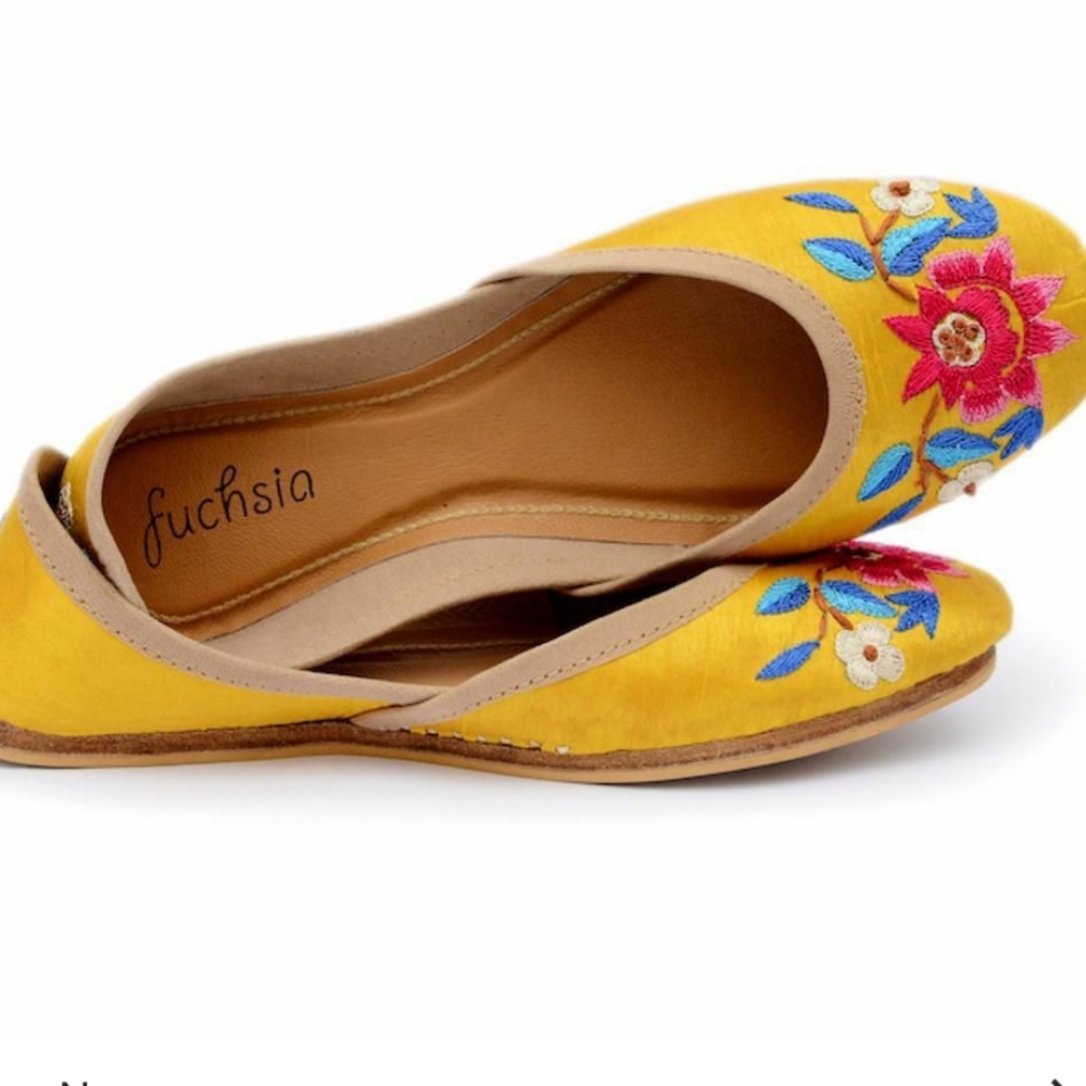 NEW Sunflower Fuchsia Flats